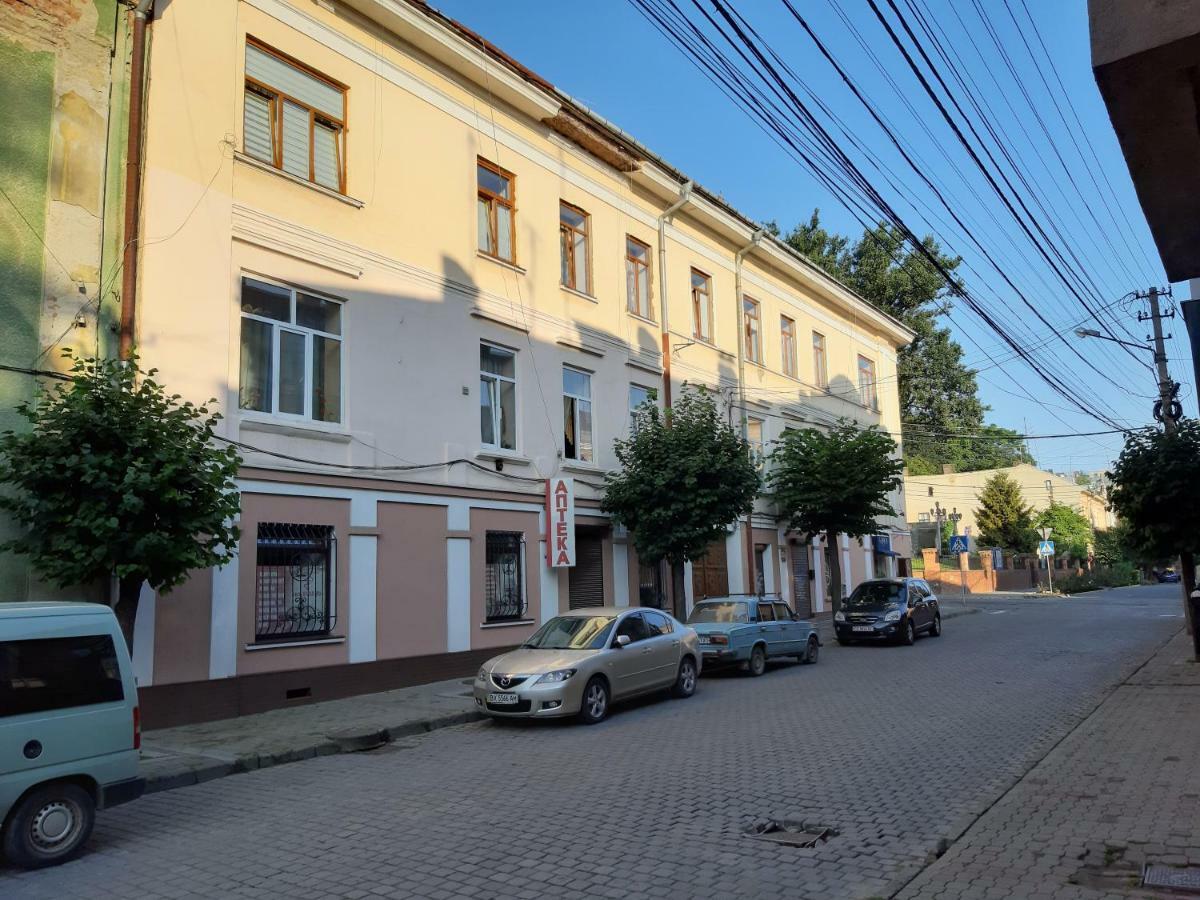 Orgelsaal Apartment Chernivtsi